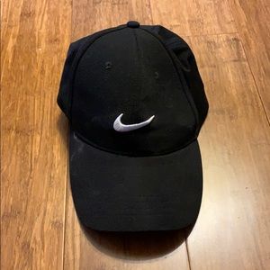 Women’s Nike ball cap